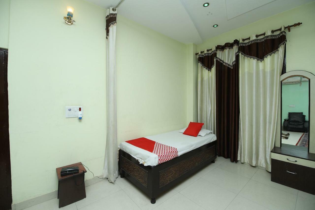 Hotel Deep Palace Jind Extérieur photo